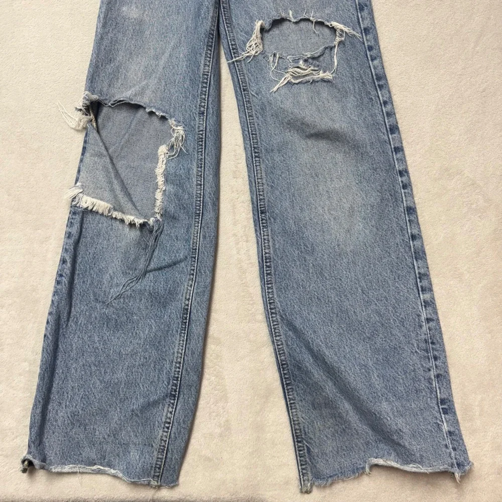 Zara High Waisted Wide Leg Distressed Jeans Light Wash Blue Size 0 24W